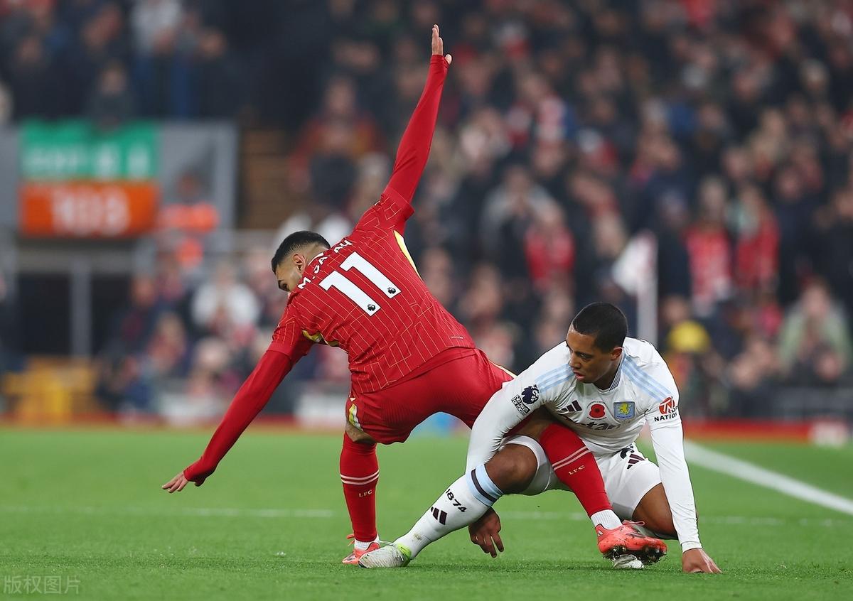 爱游戏在线-利物浦完胜挪威，贝林厄姆关键制胜