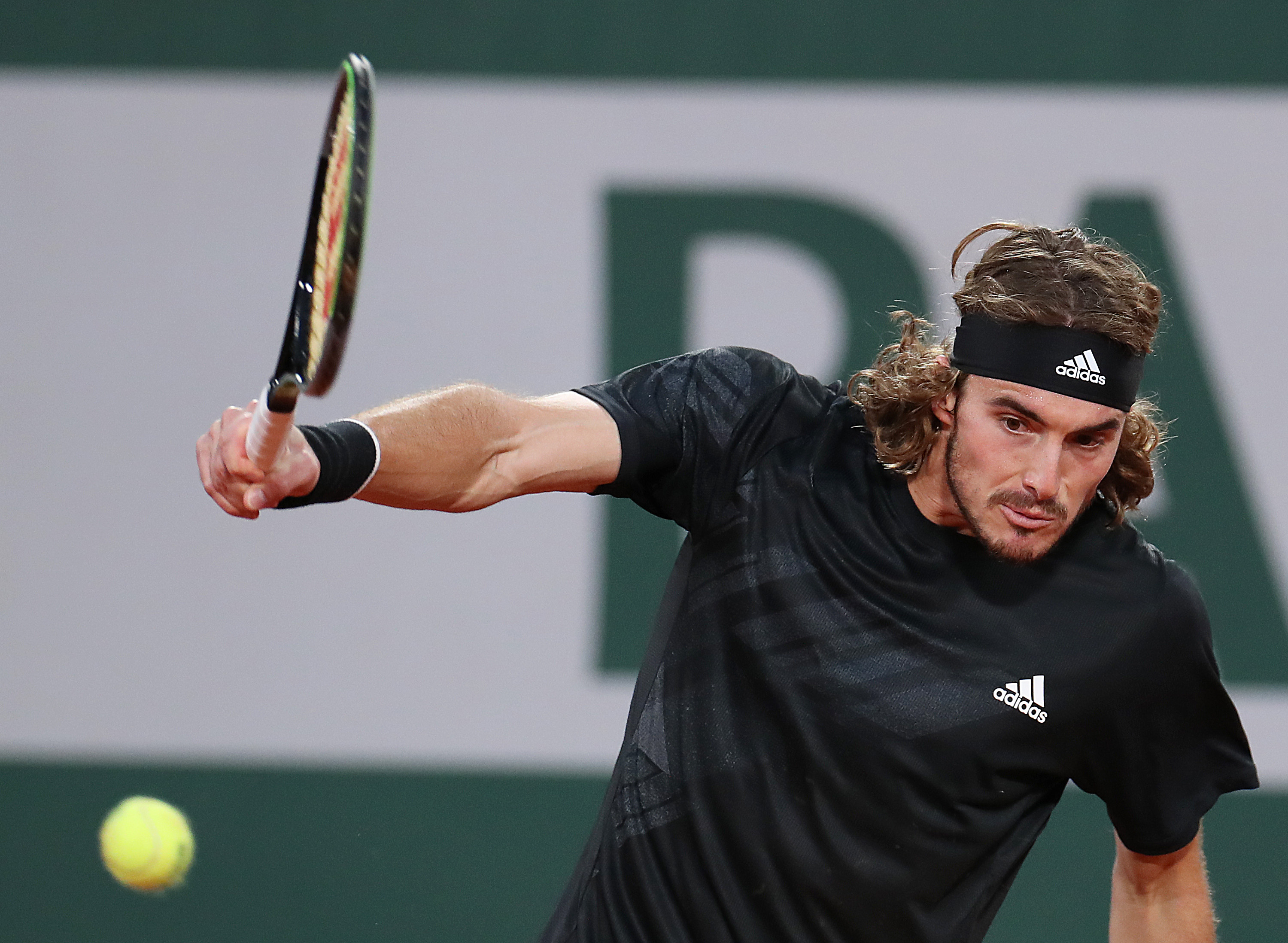 爱游戏在线-法网轻取联合杯，西西帕斯关键制胜