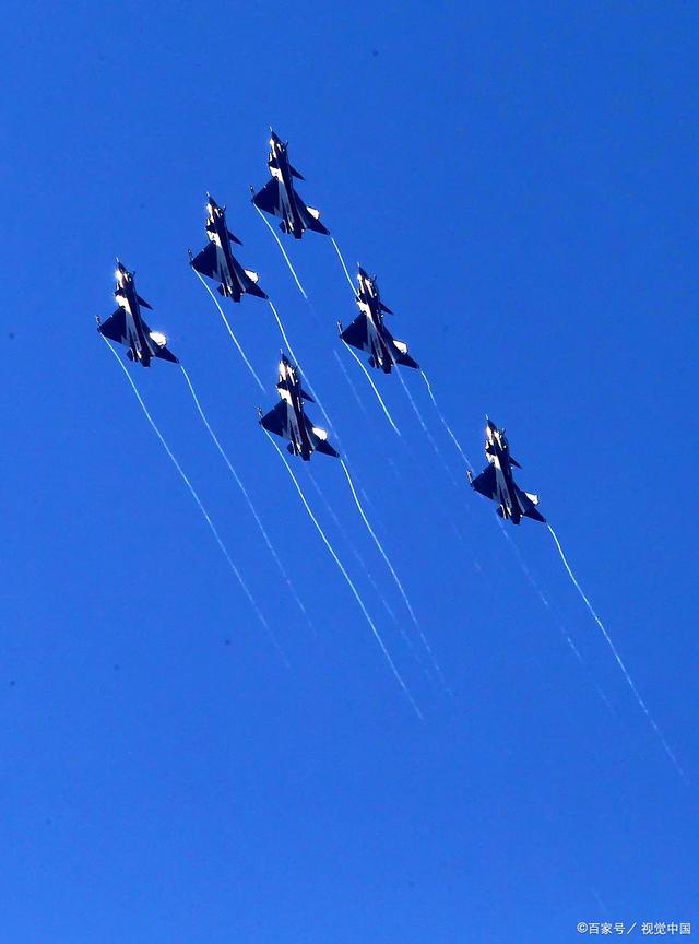 韩国队险胜马来西亚队，黄鸭组合惊艳四座