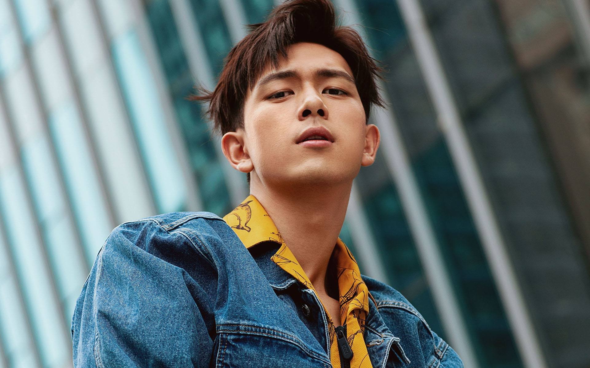 双面F1,法拉利横扫索伯,拉塞尔独撑梅赛德斯